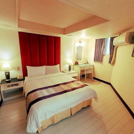 Athens Hotel Tajcshung Kültér fotó