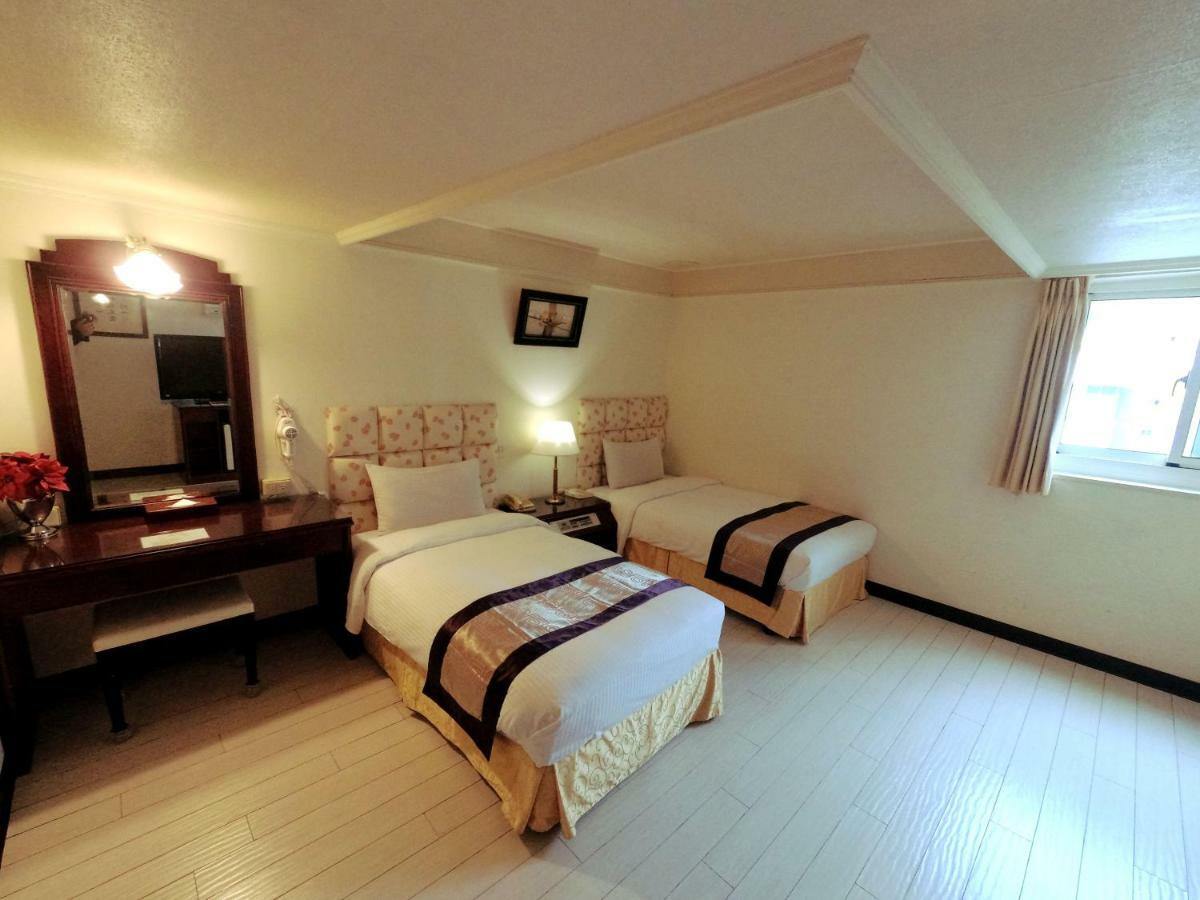 Athens Hotel Tajcshung Kültér fotó