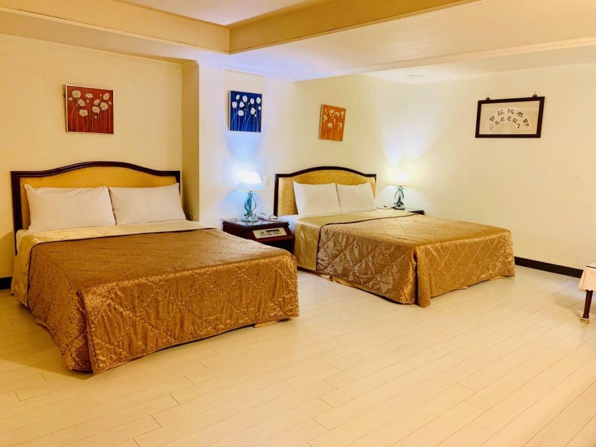 Athens Hotel Tajcshung Kültér fotó